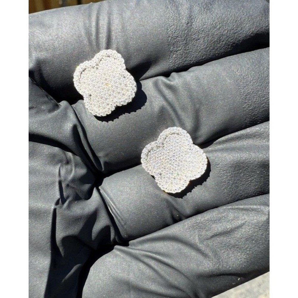 925 Sterling Silver Clover Stud Earrings Screw Back Flower Earrings New - Picture 6 of 6